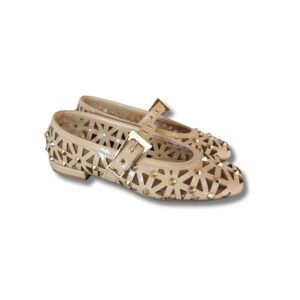 BALLERINA NACREE TRAFORATA VERNICE BEIGE CON BORCHIE E CINTURINO
