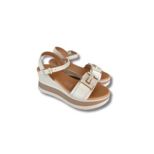 SANDALO SU ZEPPA BEIGE CON CINTURNINO ALLA CAVIGLIA E ACCESSORIO "OH MY SANDALS"