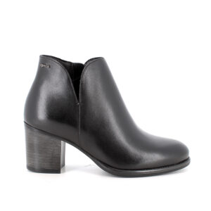 STIVALETTI SU TACCO IN PELLE NERA IGI&CO